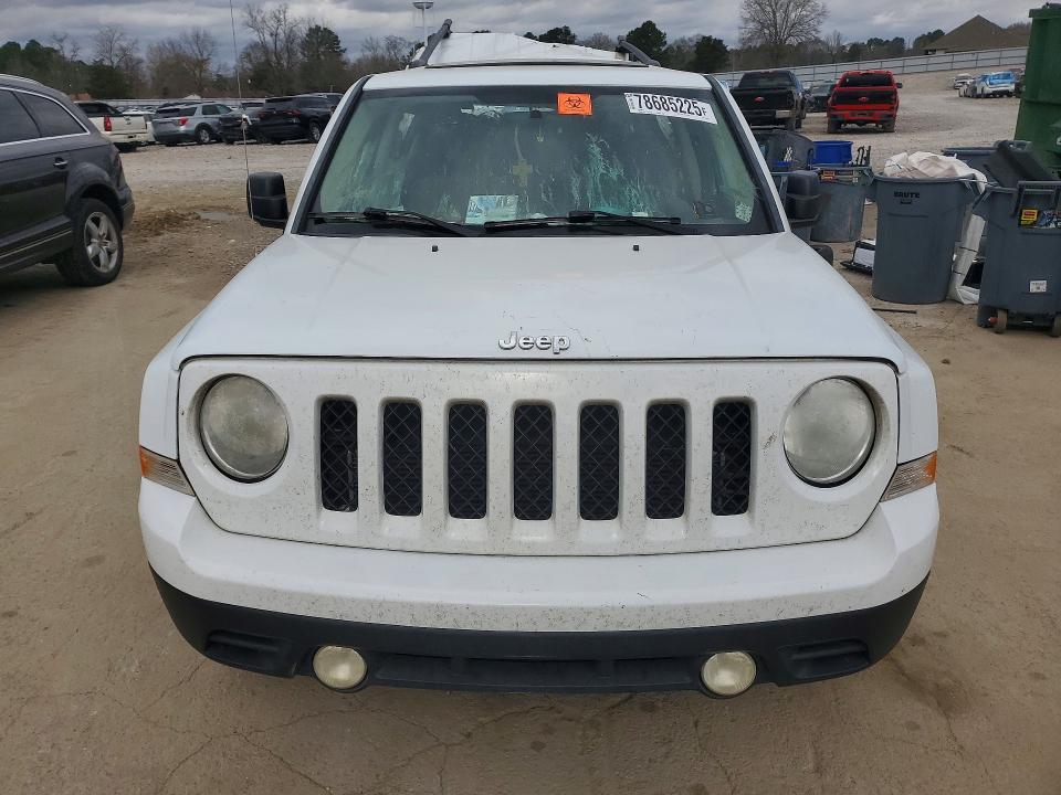 Photo 5 from auction – 2014 JEEP PATRIOT with VIN 1C4NJPFA2ED927982