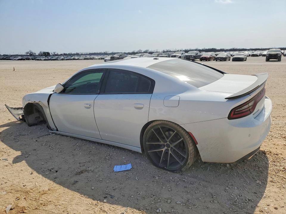 Photo 2 from auction – 2020 DODGE CHARGER with VIN 2C3CDXBG7LH139843