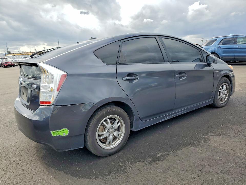 Photo 3 from auction – 2011 TOYOTA PRIUS with VIN JTDKN3DU9B1478861