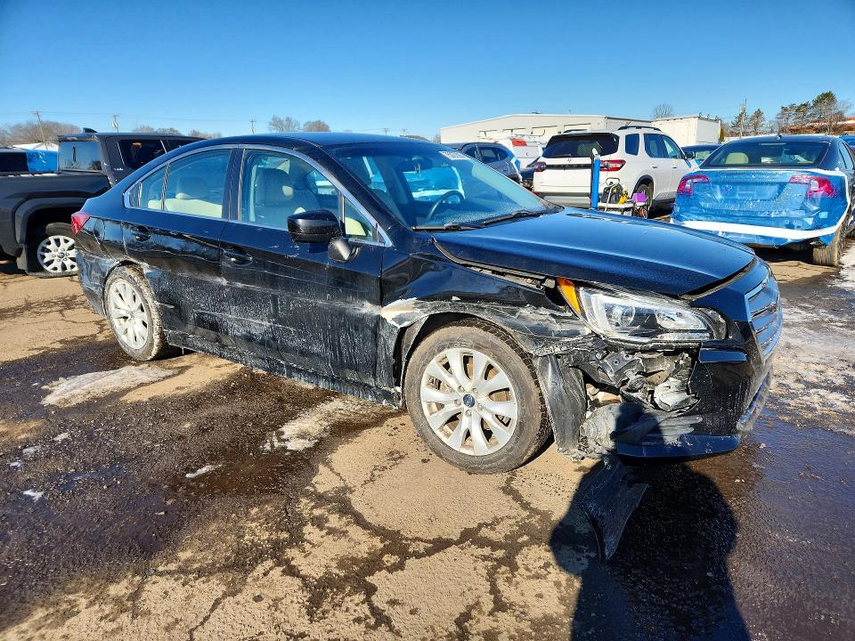 Photo 4 from auction – 2015 SUBARU LEGACY 2.5 with VIN 4S3BNAC66F3010667