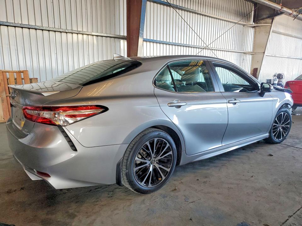 Photo 3 from auction – 2020 TOYOTA CAMRY SE with VIN 4T1G31AK8LU522038