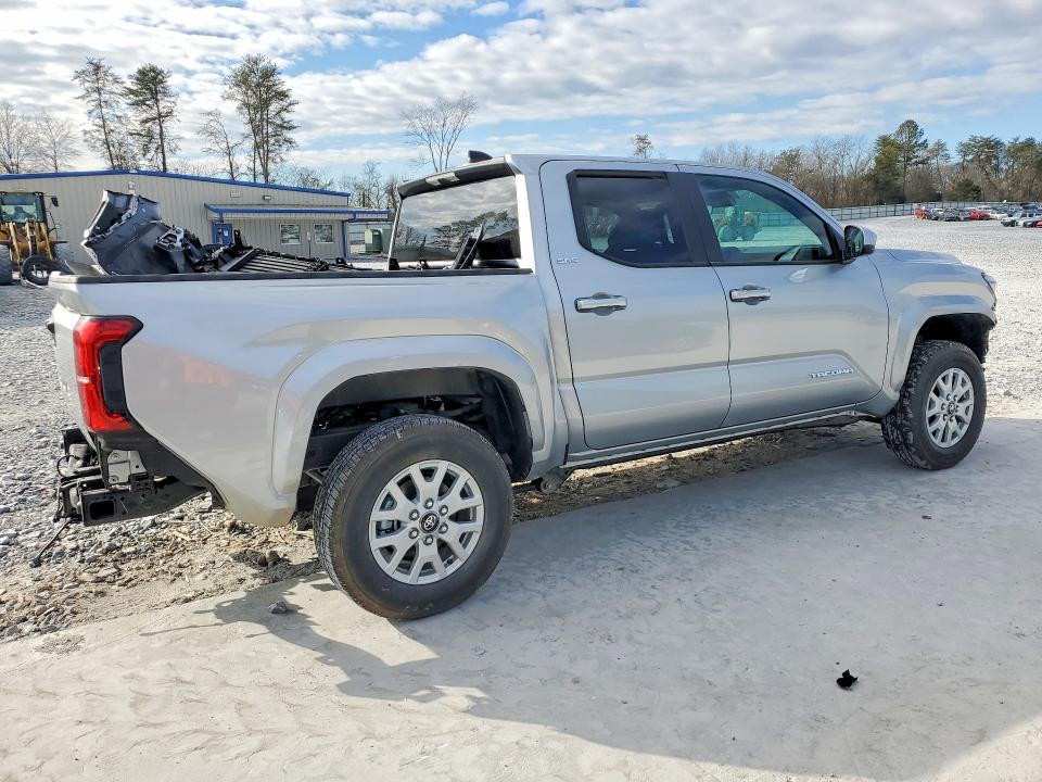 Photo 3 from auction – 2026 TOYOTA TACOMA with VIN 3TMLB5JN8TM211169