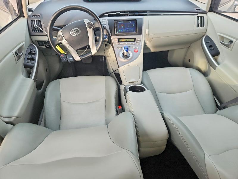 Photo 8 from auction – 2015 TOYOTA PRIUS with VIN JTDKN3DU4F1901268
