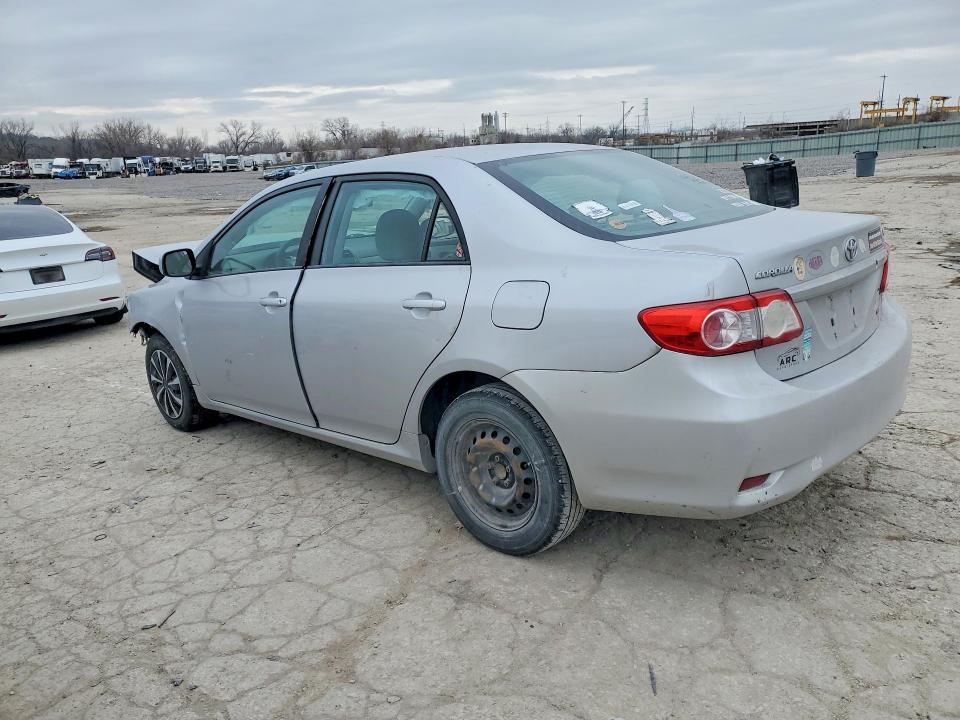 Photo 2 from auction – 2011 TOYOTA COROLLA with VIN 2T1BU4EE8BC546983