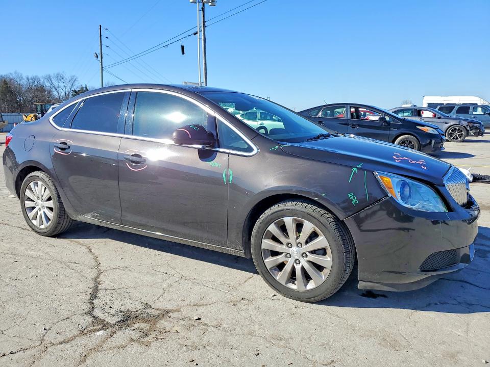 Photo 4 from auction – 2015 BUICK VERANO with VIN 1G4PP5SKXF4213976