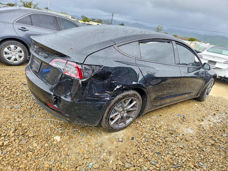 Photo 3 from auction – 2023 TESLA MODEL 3 with VIN 5YJ3E1EA0PF469395