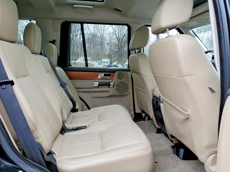 Photo 11 from auction – 2015 LAND ROVER LR4 HSE with VIN SALAG2V69FA756687