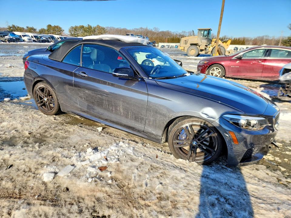 Фото 4 с аукциона – 2021 BMW M240I с VIN WBA2N1C03M7J26794