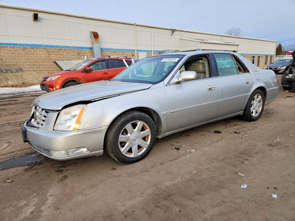 CADILLAC DTS 2007 with VIN 1G6KD57Y27U148131 - Photo from auction
