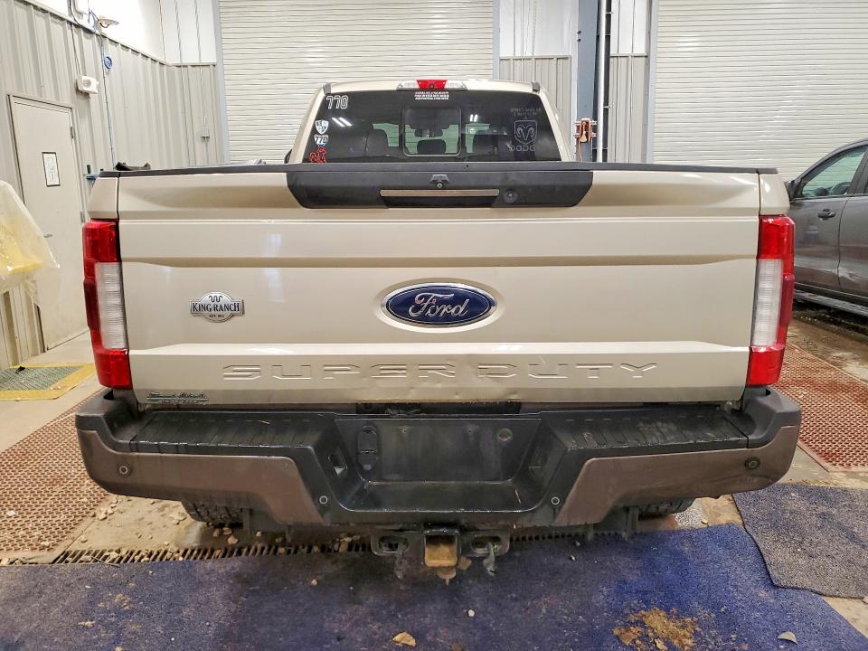 Photo 6 from auction – 2017 FORD F350 with VIN 1FT8W3BT8HEF14901