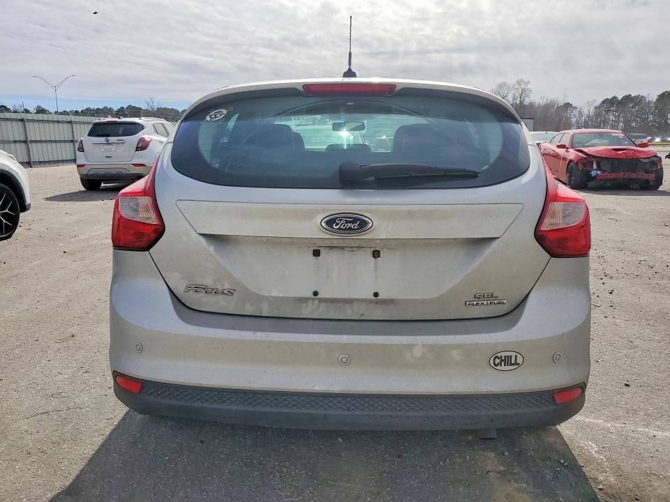 Photo 6 from auction – 2012 FORD FOCUS with VIN 1FAHP3M21CL473426