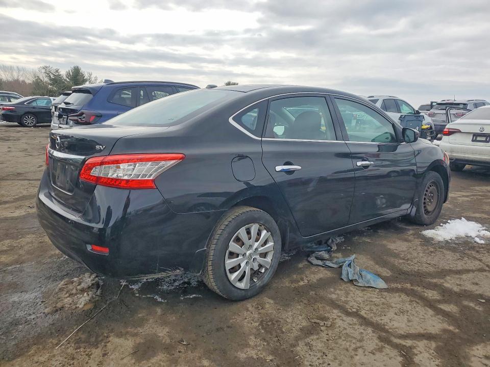 Foto 3 de la subasta – 2015 NISS SENTRA con VIN 3N1AB7AP3FL657800
