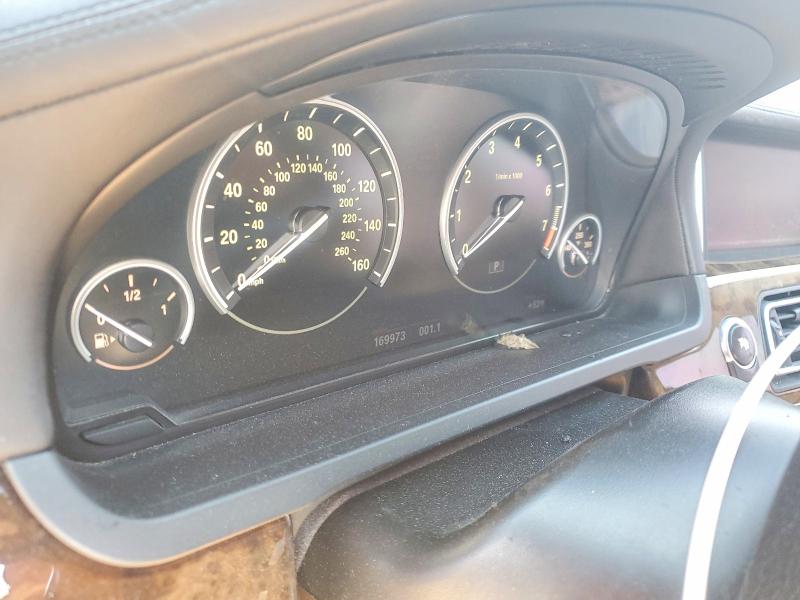 Photo 9 from auction – 2013 BMW 740 with VIN WBAYE4C51DD136958