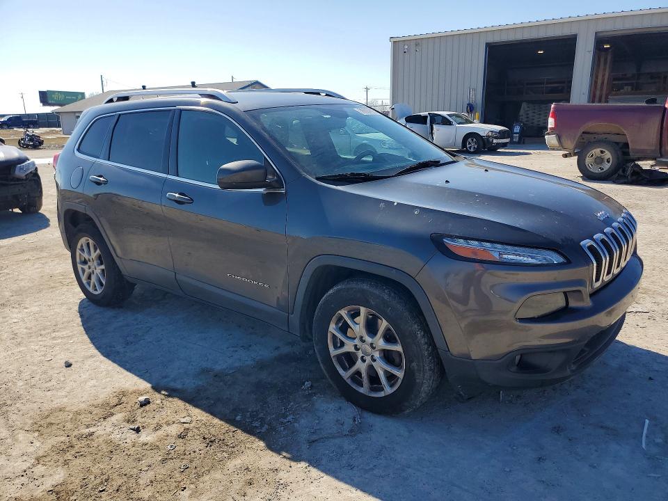 Photo 4 from auction – 2016 JEEP CHEROKEE with VIN 1C4PJMCBXGW169434
