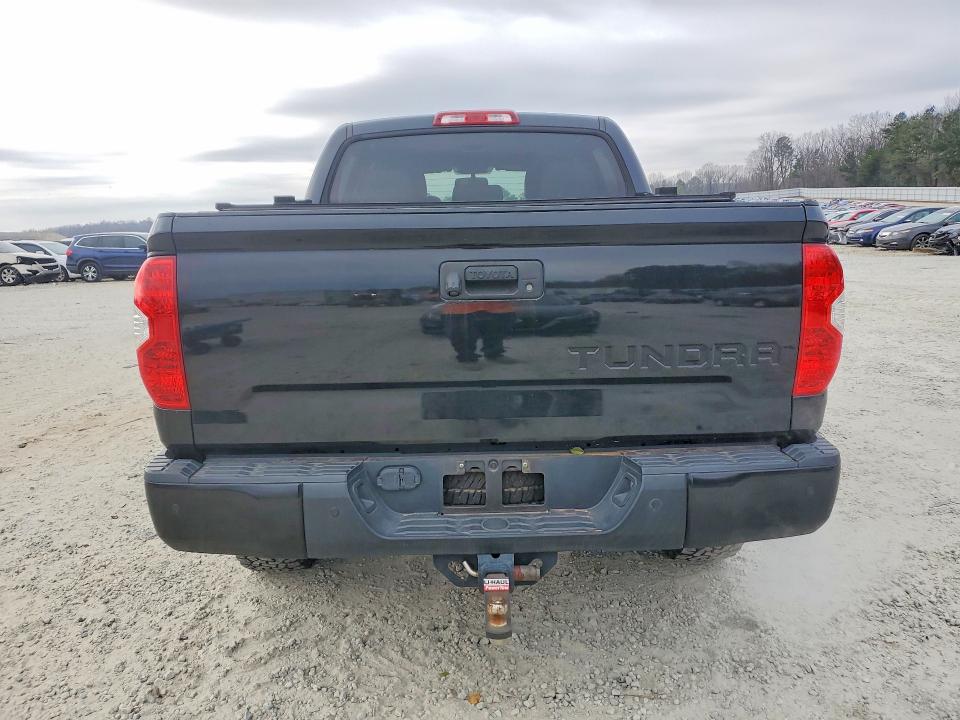 Photo 6 from auction – 2017 TOYOTA TUNDRA with VIN 5TFHW5F12HX650983