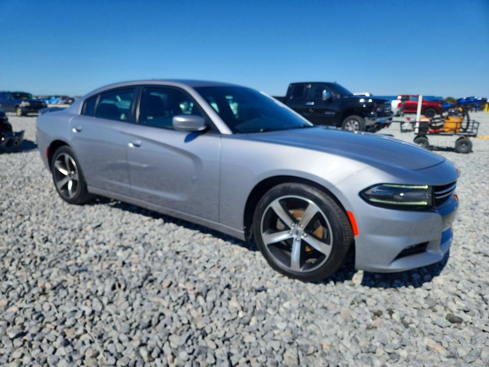 Photo 4 from auction – 2017 DODGE CHARGER SX with VIN 2C3CDXHG7HH557009