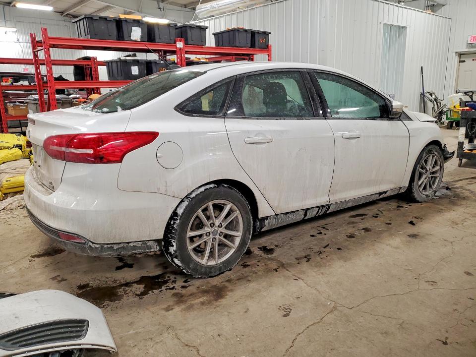 Photo 3 from auction – 2018 FORD FOCUS with VIN 1FADP3FE3JL325751