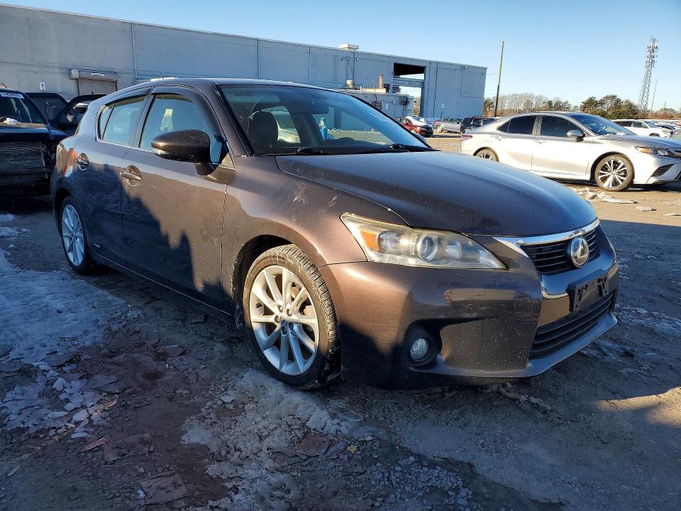 Photo 4 from auction – 2012 LEXUS CT 200 with VIN JTHKD5BH2C2101593