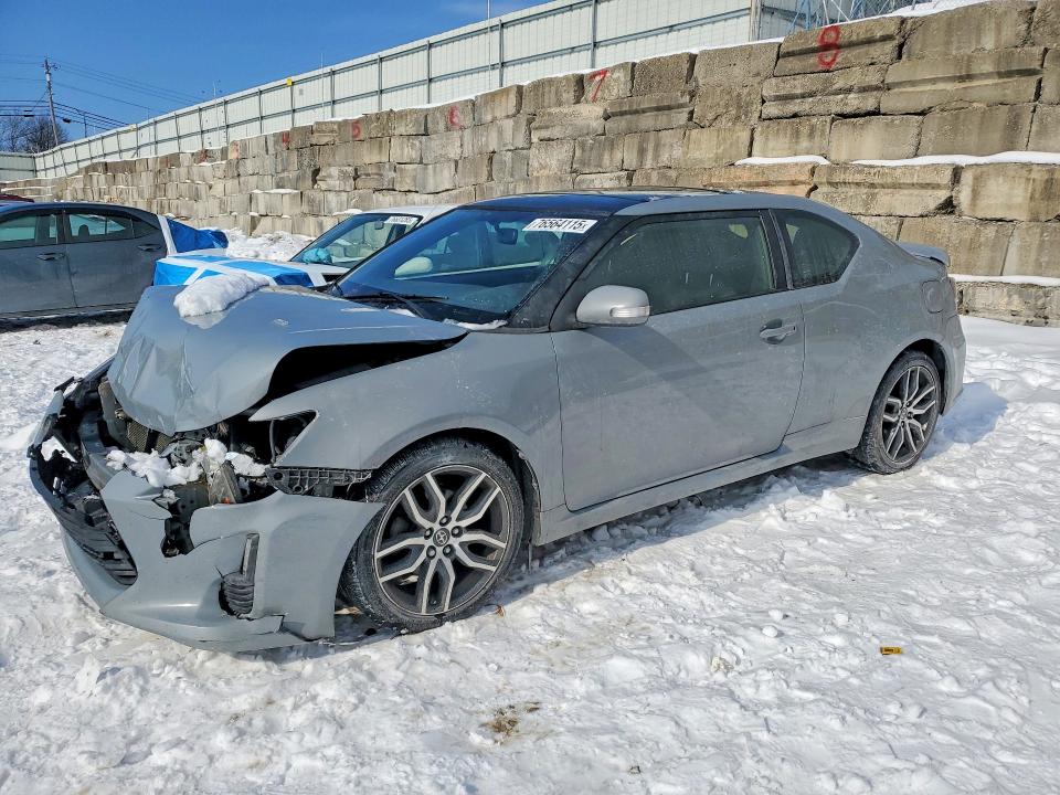 TOYOTA SCION TC 2015 with VIN JTKJF5C75FJ013542 - Photo from auction