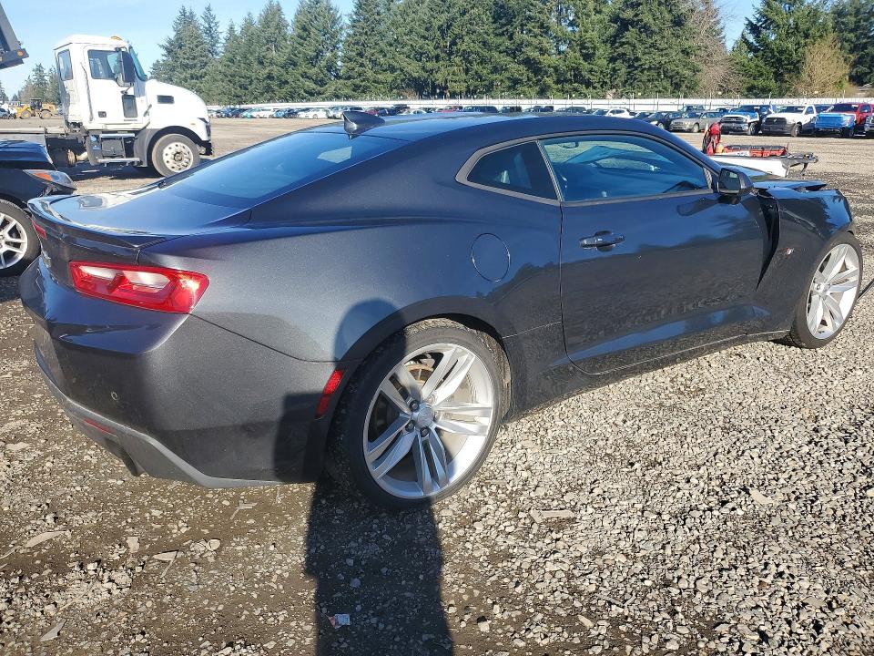 Photo 3 from auction – 2017 CHEVROLET CAMARO with VIN 1G1FC1RX5H0159480