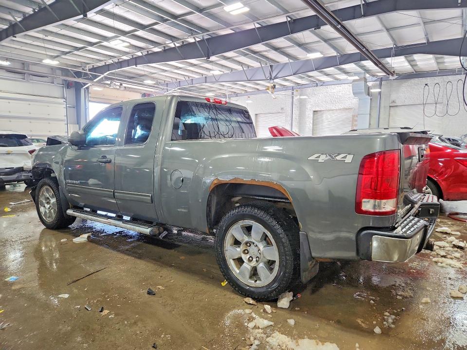 Photo 2 from auction – 2011 GMC SIERRA with VIN 1GTR2VE39BZ148194