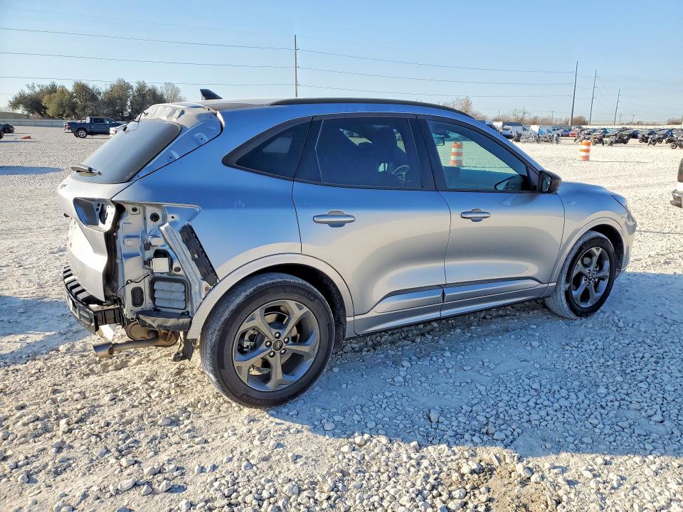 Photo 3 from auction – 2024 FORD ESCAPE with VIN 1FMCU0MN1RUA64833
