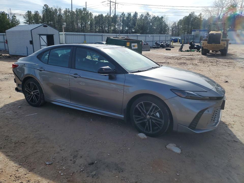 Photo 4 from auction – 2025 TOYOTA CAMRY with VIN 4T1DAACK5SU579432