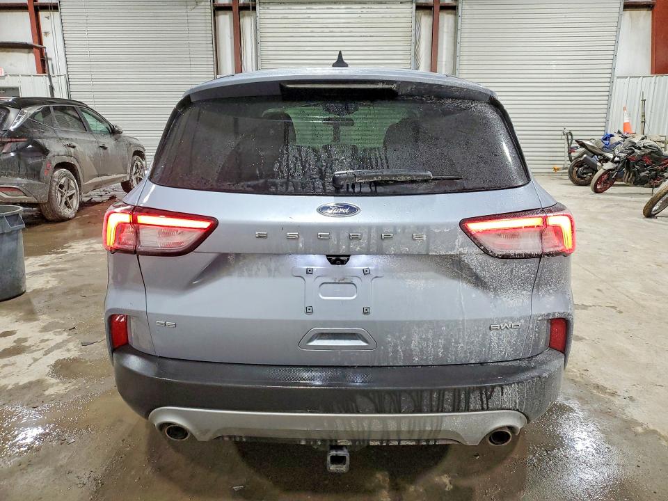Photo 6 from auction – 2022 FORD ESCAPE with VIN 1FMCU9G65NUB14636
