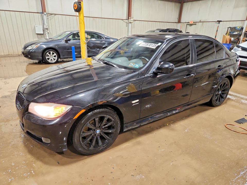 BMW 328 XI SUL 2011 with VIN WBAPK5G5XBNN30048 - Photo from auction