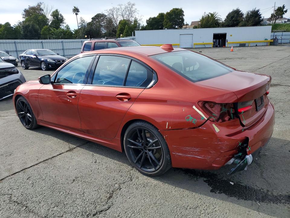 Photo 2 from auction – 2019 BMW 330I with VIN WBA5R1C57KAK09738