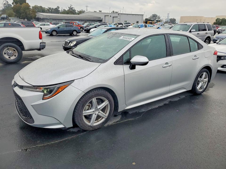 Photo 1 from auction – 2020 TOYOTA COROLLA LE with VIN 5YFEPRAE1LP032837