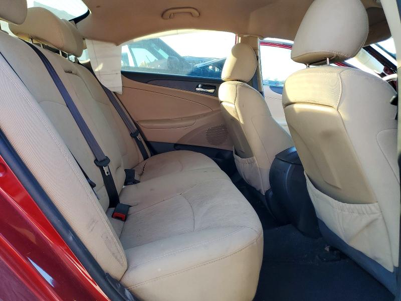 Photo 10 from auction – 2011 HYUNDAI SONATA with VIN 5NPEB4AC3BH225809