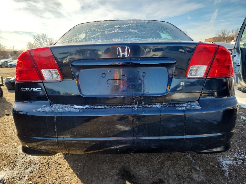 Photo 6 from auction – 2005 HONDA CIVIC DX V with VIN 2HGES16375H579841