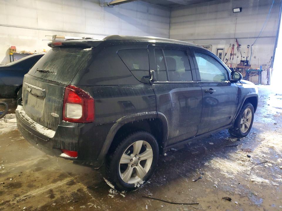 Photo 3 from auction – 2014 JEEP COMPASS with VIN 1C4NJDAB7ED820277