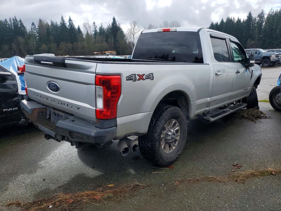 Photo 3 from auction – 2018 FORD F350 with VIN 1FT8W3BT2JEC72094