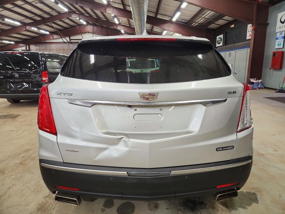 Photo 6 from auction – 2018 CADILLAC XT5 PREMIU with VIN 1GYKNFRS2JZ127874