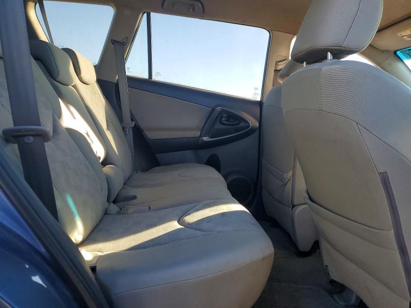 Photo 11 from auction – 2011 TOYOTA RAV4 with VIN 2T3ZF4DVXBW060384