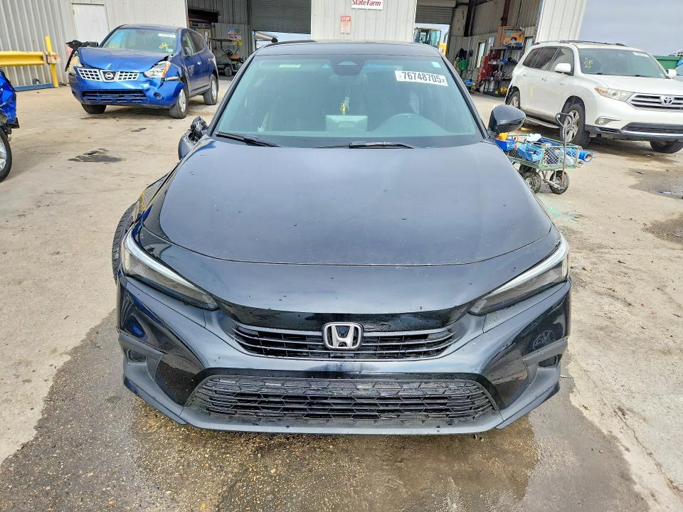 Photo 5 from auction – 2022 HONDA CIVIC with VIN 2HGFE2F51NH563816