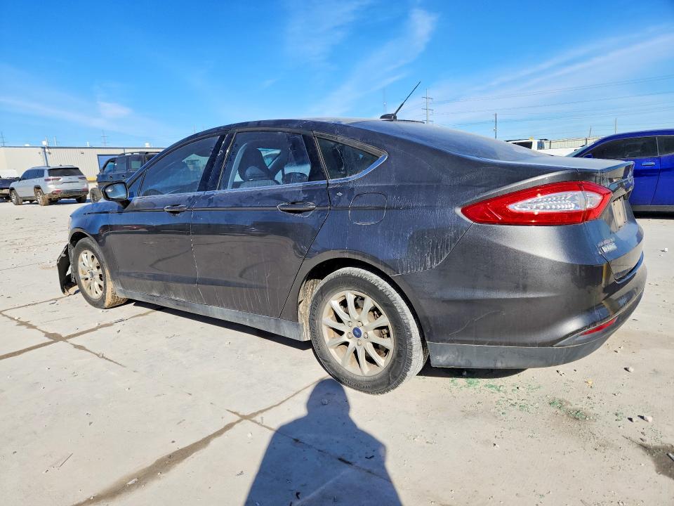 Photo 2 from auction – 2016 FORD FUSION S with VIN 3FA6P0G7XGR170164