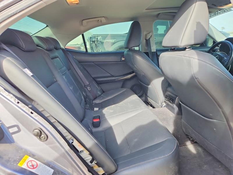 Photo 10 from auction – 2017 LEXUS IS 300 with VIN JTHCM1D21H5015719