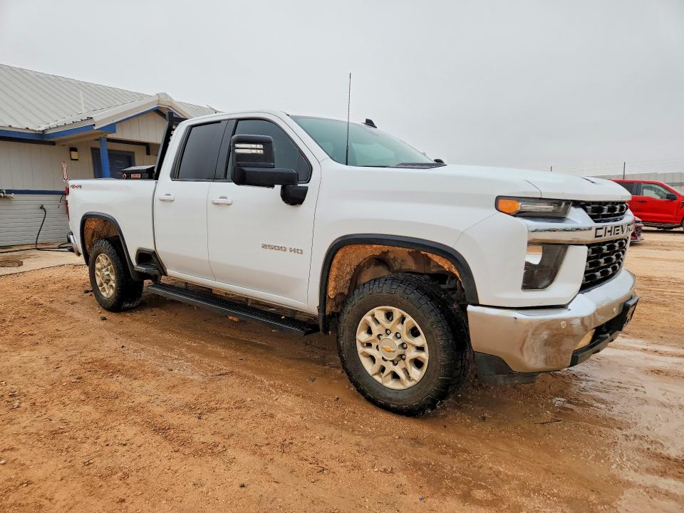 Zdjęcie 4 z aukcji – 2022 CHEVROLET SILVERADO z VIN 1GC5YNE72NF327313