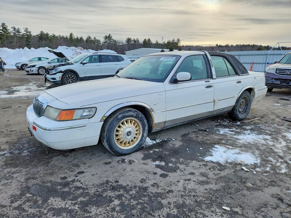 MERCURY GRAND MARQ 1998 with VIN 2MEFM75W8WX685071 - Photo from auction