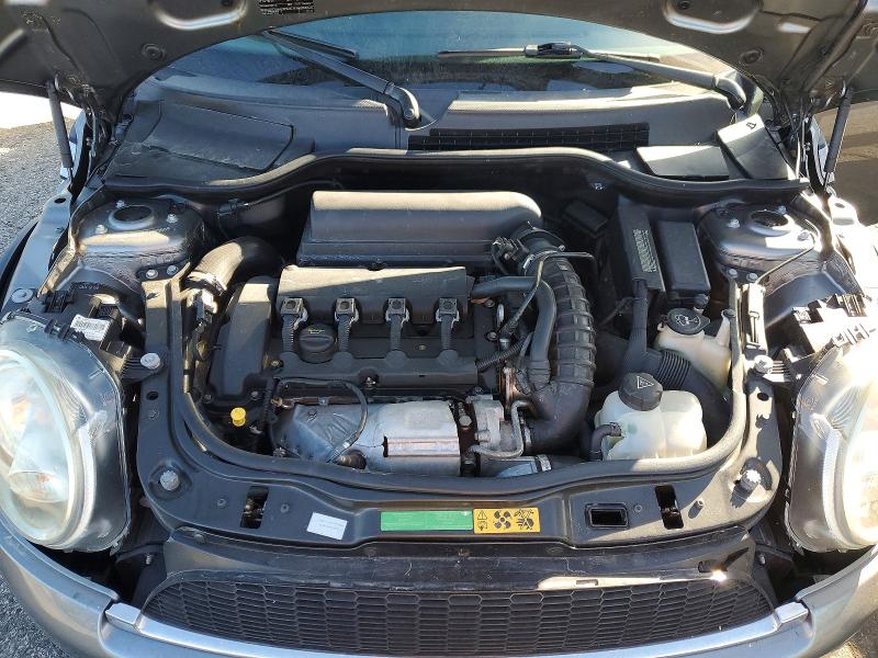 Photo 11 from auction – 2009 MINI COOPER S with VIN WMWMS33579TY07760