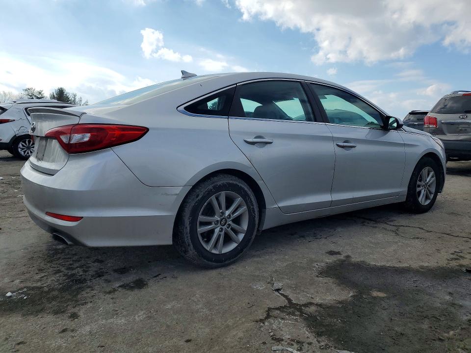 Photo 3 from auction – 2016 HYUNDAI SONATA SE with VIN 5NPE24AFXGH385865