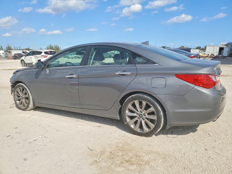Zdjęcie 2 z aukcji – 2013 HYUNDAI SONATA z VIN 5NPEC4AC0DH523590