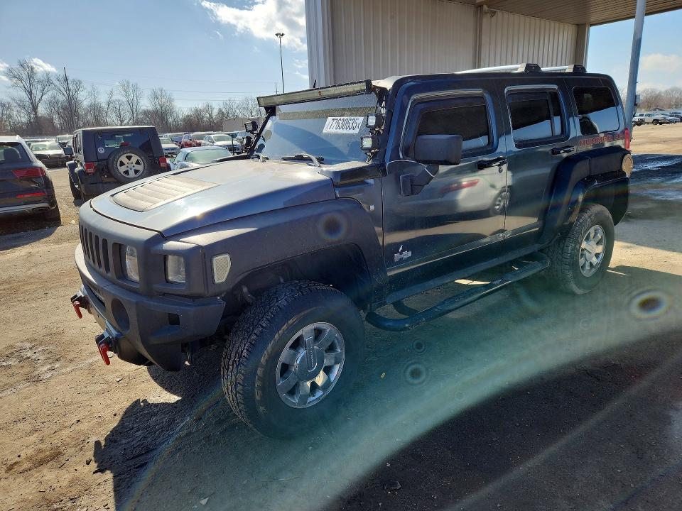 HUMMER H3 2009 with VIN 5GTEN13E498115793 - Photo from auction