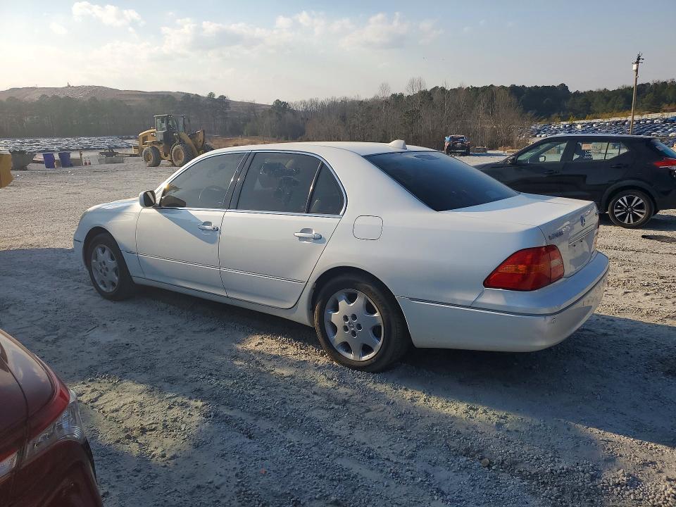 Photo 2 from auction – 2003 LEXUS LS with VIN JTHBN30F330120233