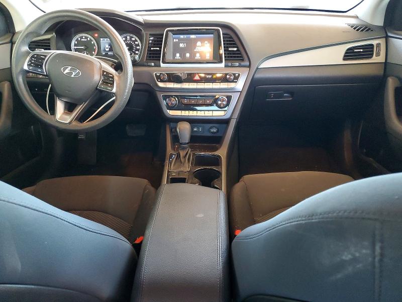 Photo 8 from auction – 2018 HYUNDAI SONATA with VIN 5NPE24AF8JH677084