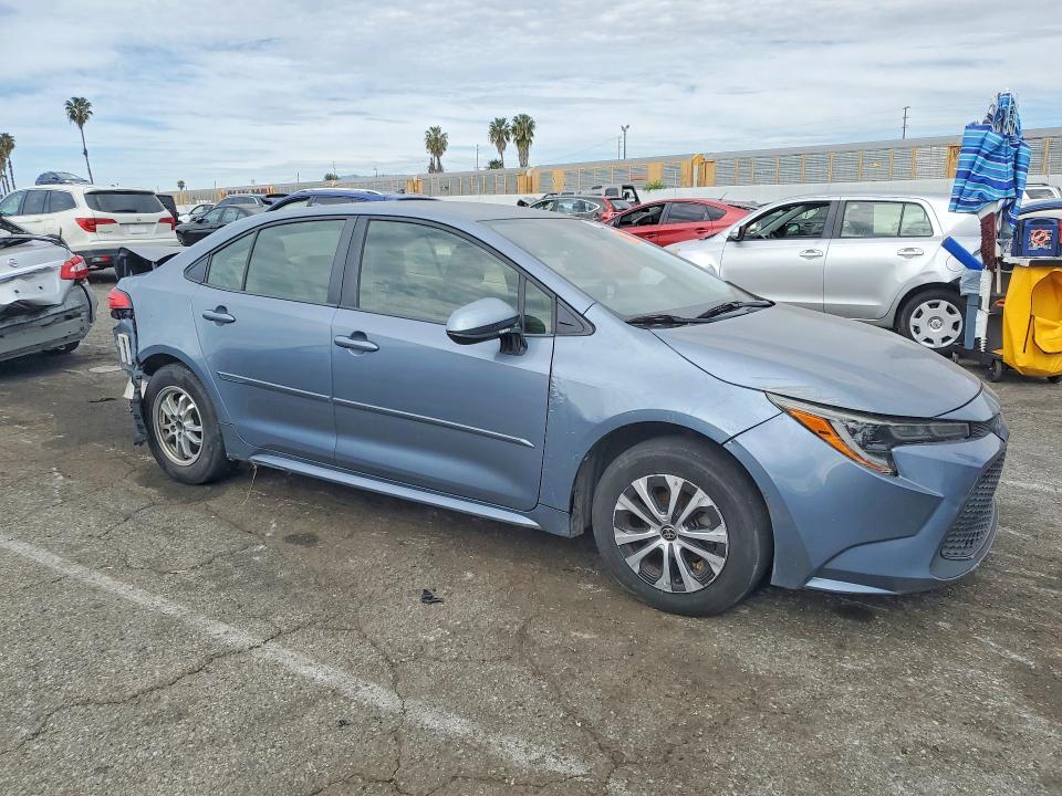 Photo 4 from auction – 2021 TOYOTA COROLLA with VIN JTDEAMDE4MJ011390