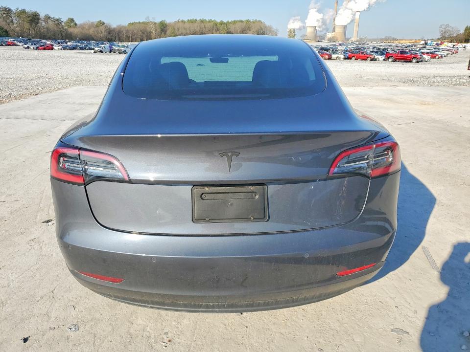 Photo 6 from auction – 2022 TESLA MODEL 3 with VIN 5YJ3E1EA1NF336013